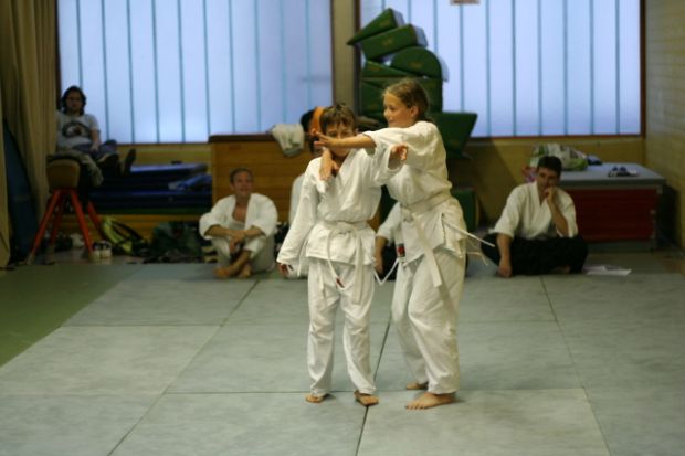 Polaganje izpitov za 7. in 6. kyu