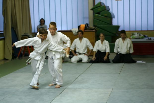 Polaganje izpitov za 7. in 6. kyu