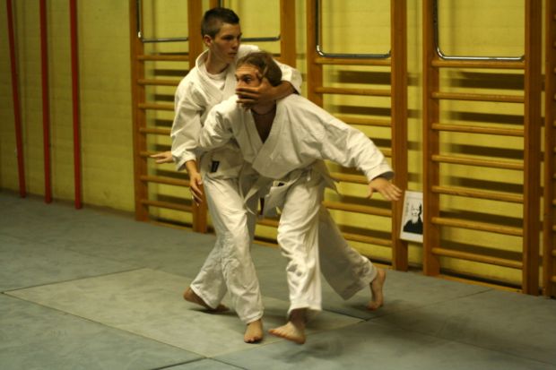 Polaganje izpitov za 7. in 6. kyu